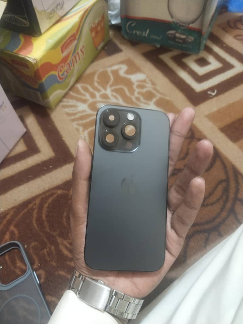 Apple iPhone 14 Pro 0