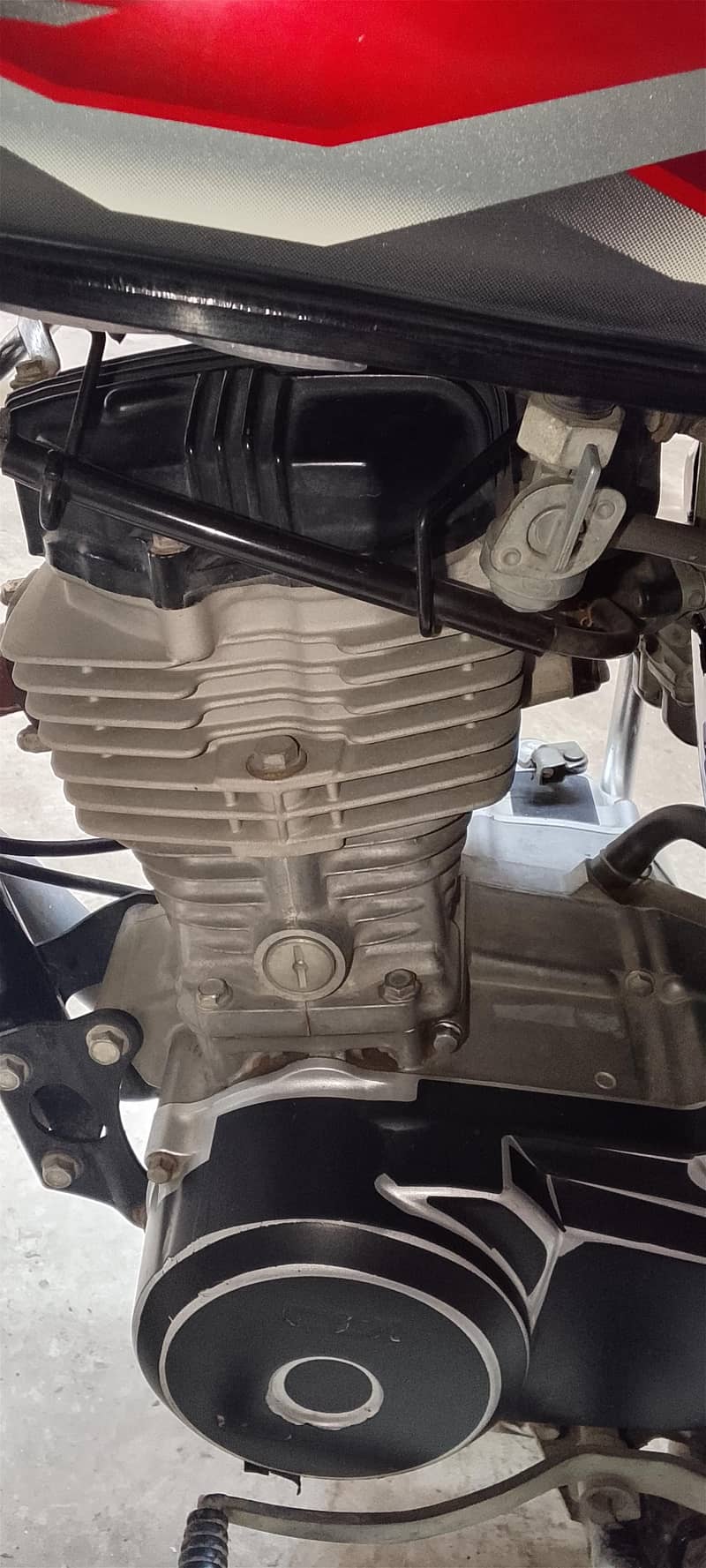 condition 10/9 engine bilkul pack ha 1