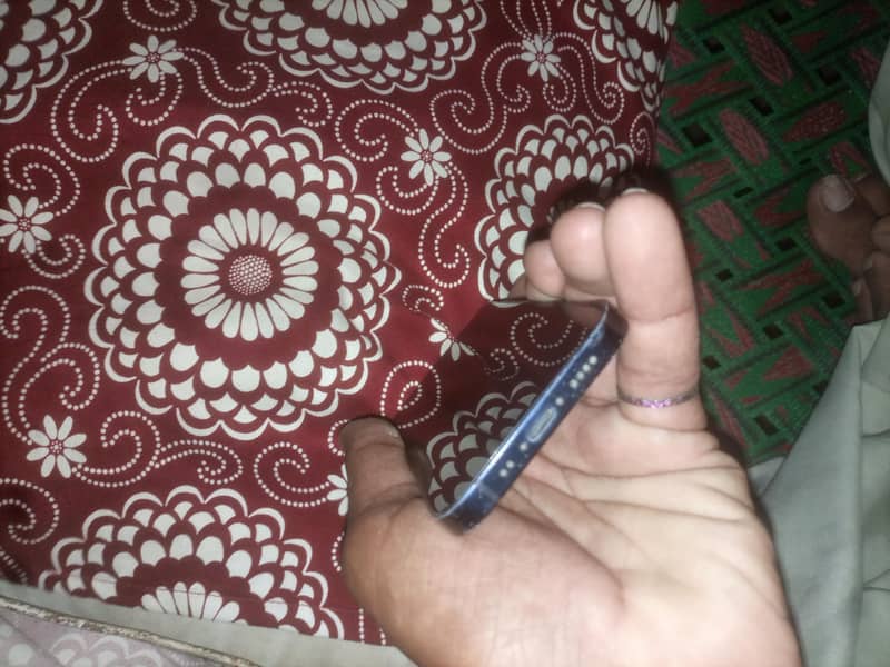Apple iPhone 12 mini 5