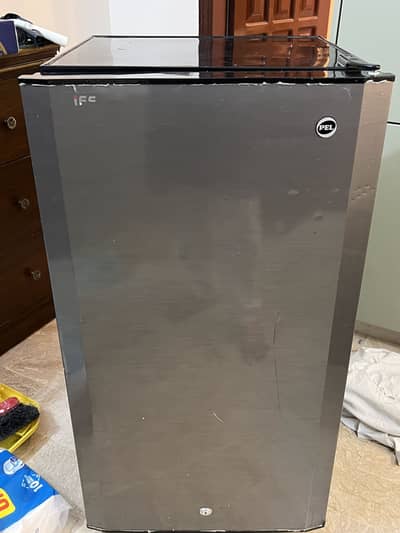 PEL Life Pro Refrigerator – Room Series