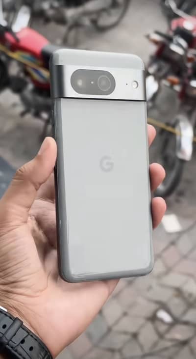Google Pixel 8