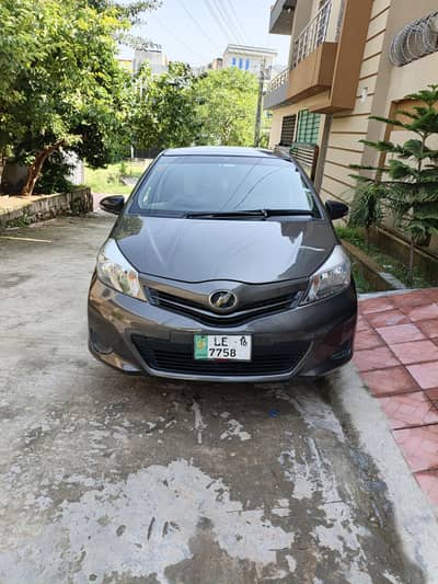 vitz 2012 register 2016