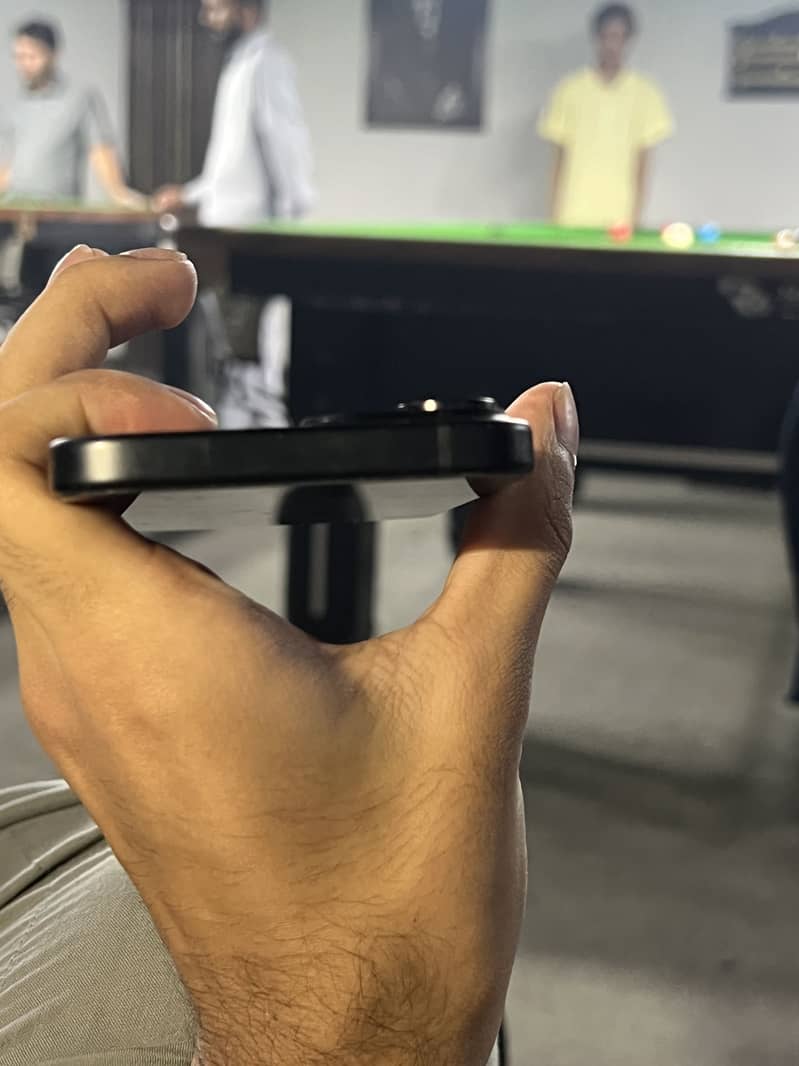 Apple iPhone 15 3