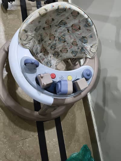 baby walker 10/9