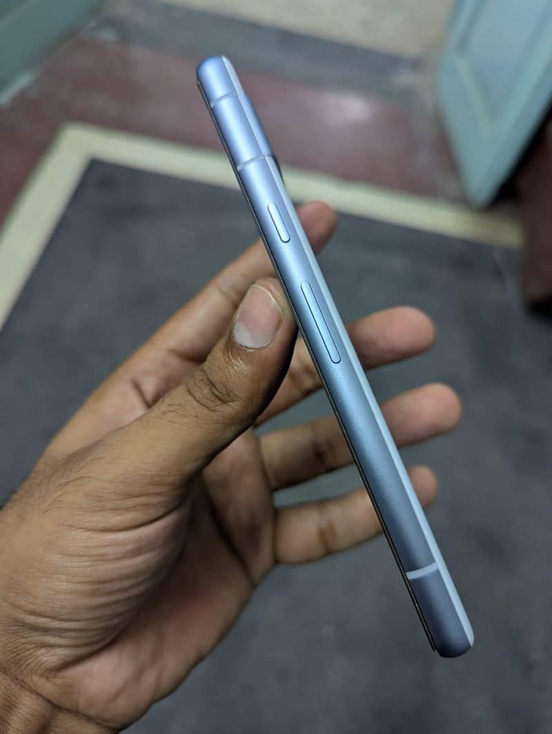 Google Pixel 7a 3