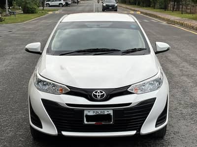 Toyota Yaris 2021 GLI CVT