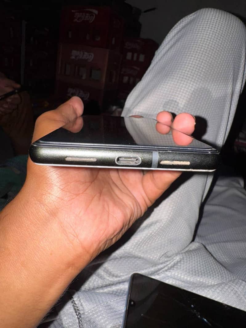 Google Pixel 6 3