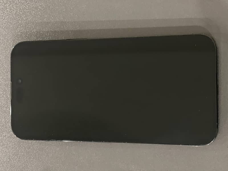 Apple iPhone 14 Pro Max 1