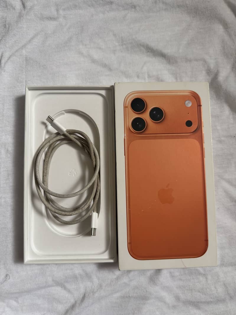 Apple iPhone 17 Pro Max 11
