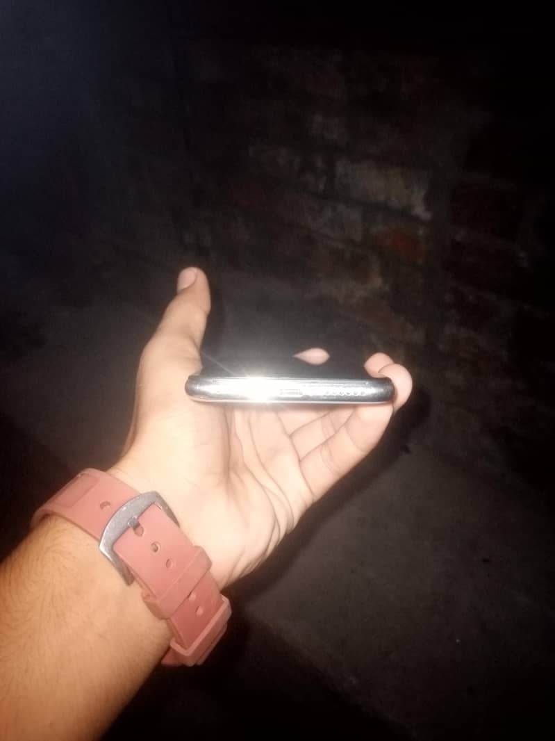 Apple iPhone X 2