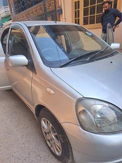 Toyota Vitz 1999