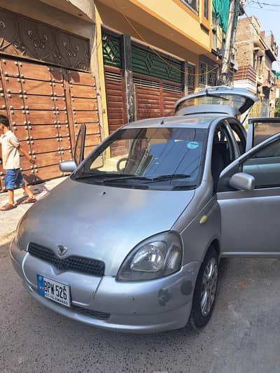 Toyota Vitz 1999