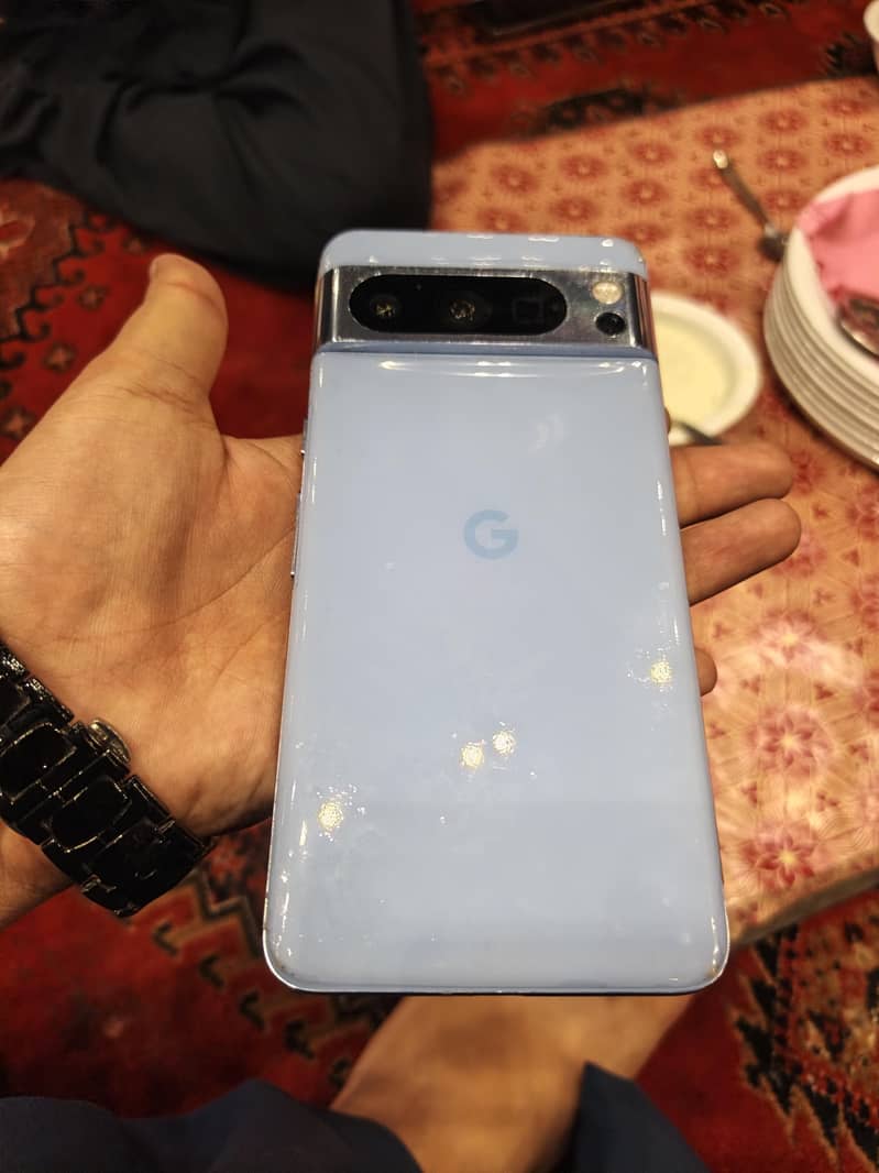 Google Pixel 8 Pro 0