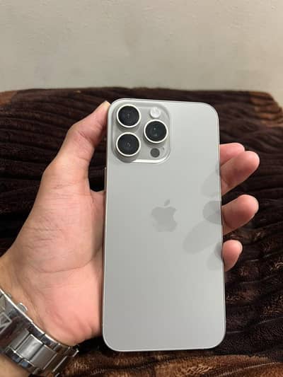 Apple iPhone 15 Pro Max