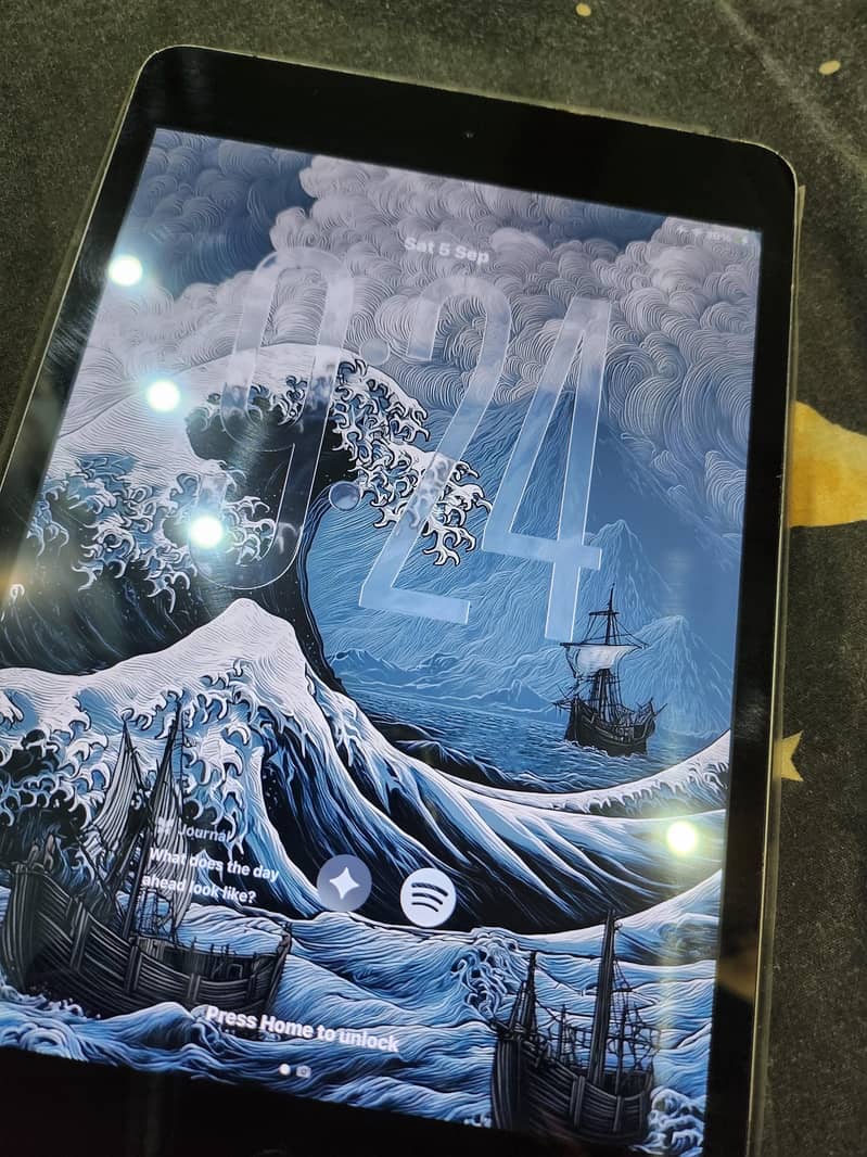 Apple iPad Mini 5 [Cellular] 0