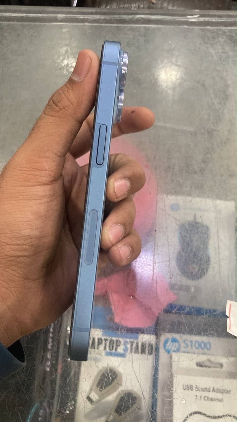 Apple iPhone 14 1
