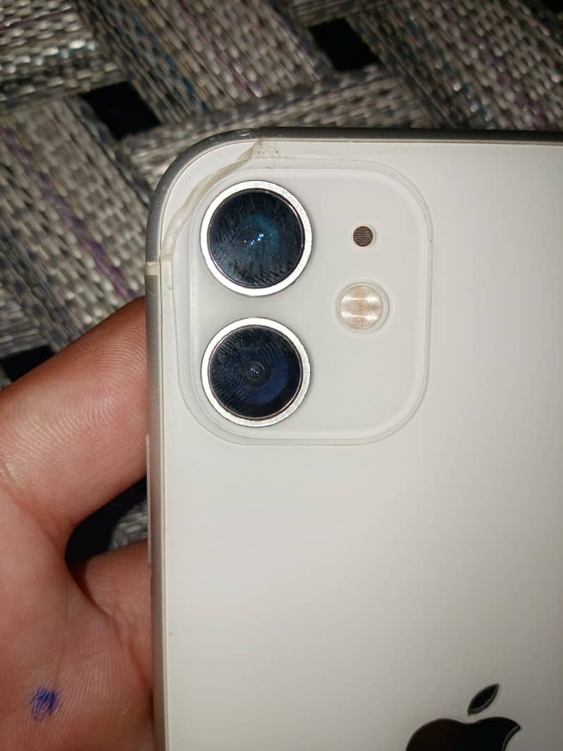 Apple iPhone 11 1