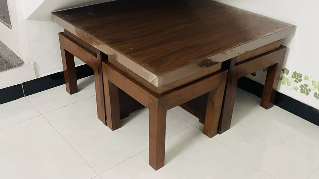 4x4 center table with nested stools 1