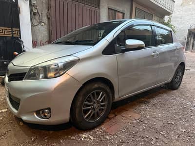 Toyota Vitz 2013