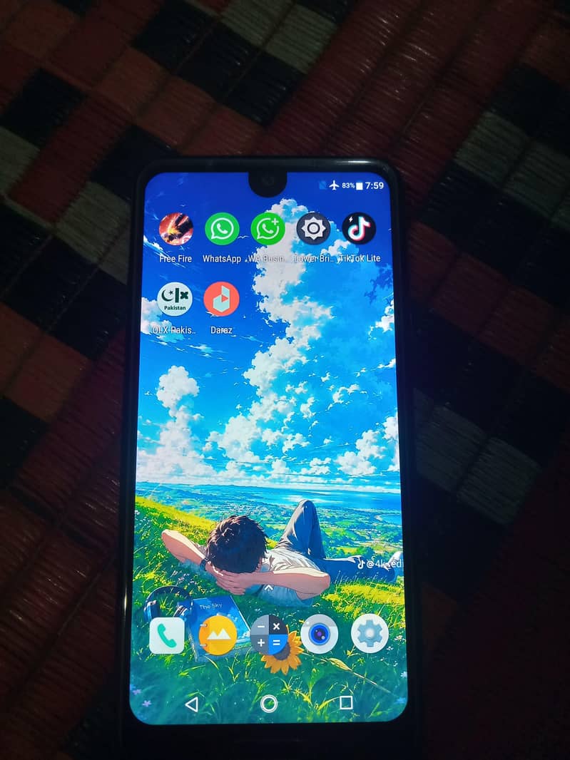 Sharp Aquos R2 1