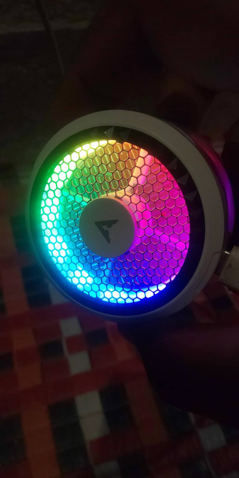 Sharp Aquos R2 12
