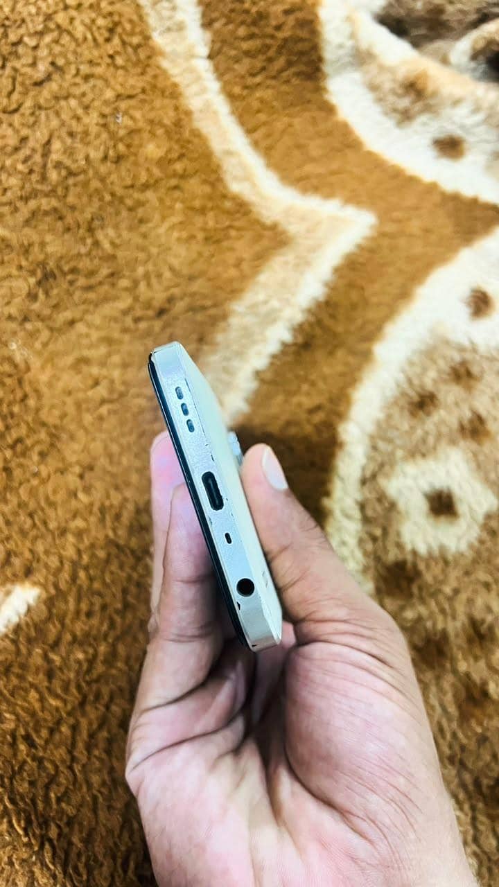 OPPO A38 2