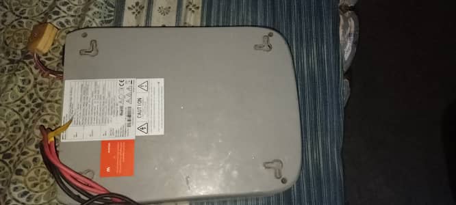 NS UPS 1800W 24V – Solar Supported Inverter