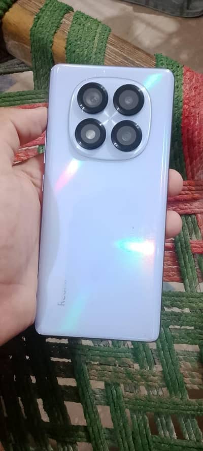 Xiaomi Redmi Note 14 Pro