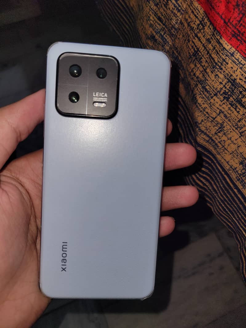 Xiaomi 13 0