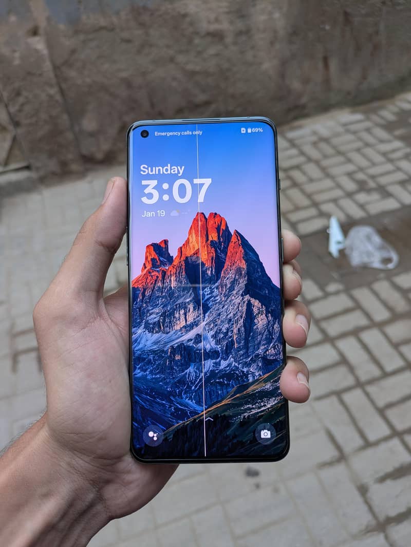 One Plus 10 Pro 5