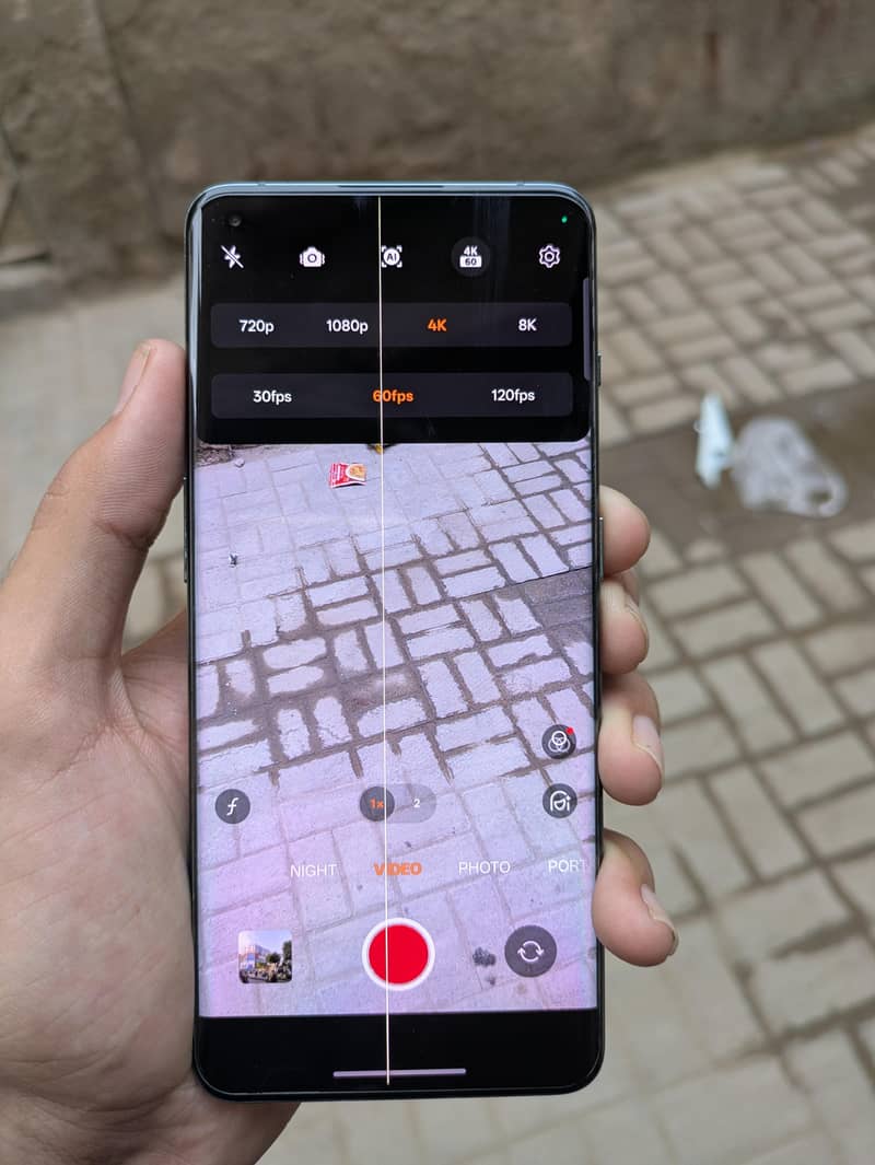 One Plus 10 Pro 6