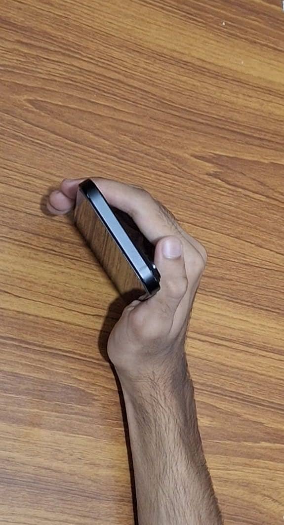 Apple iPhone 15 8