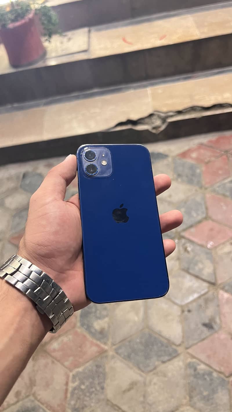 IPhone 12 5