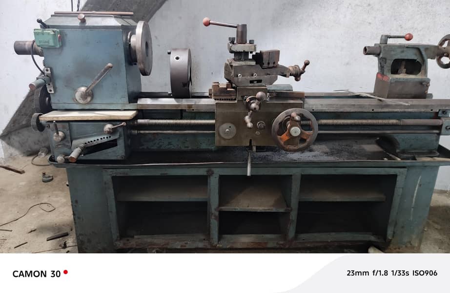 Lathe machine 6" Ft 0