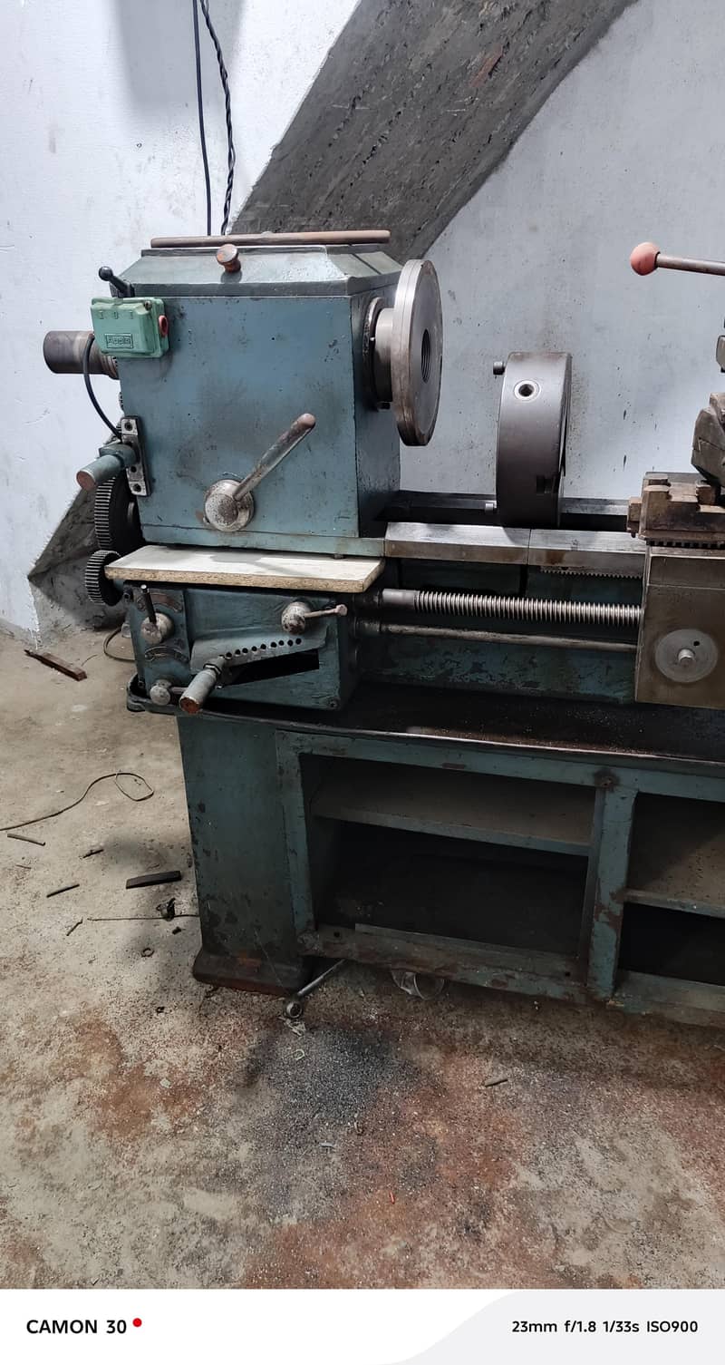 Lathe machine 6" Ft 1