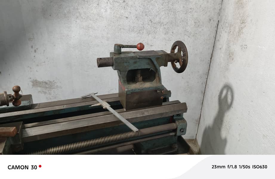 Lathe machine 6" Ft 5