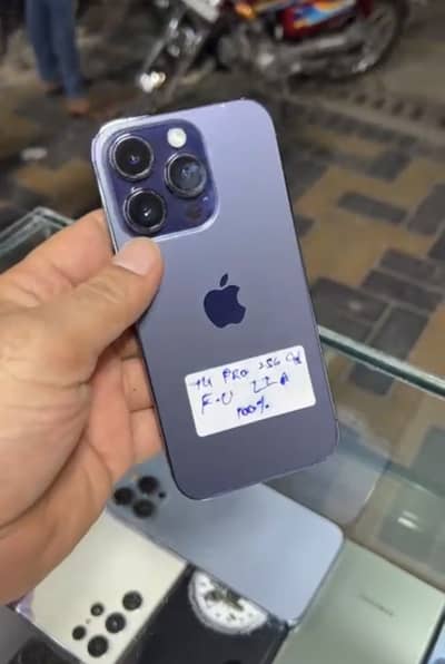 Apple iPhone 14 Pro