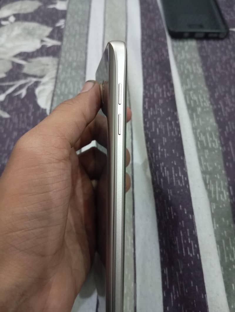 Samsung Mobile Note5 4