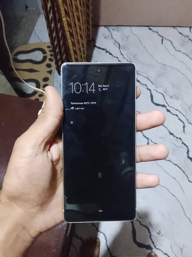 Google Pixel 7 4