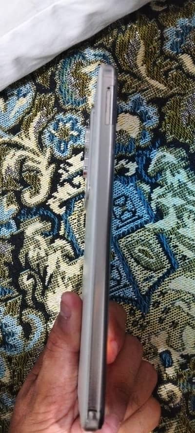 Vivo Y29
