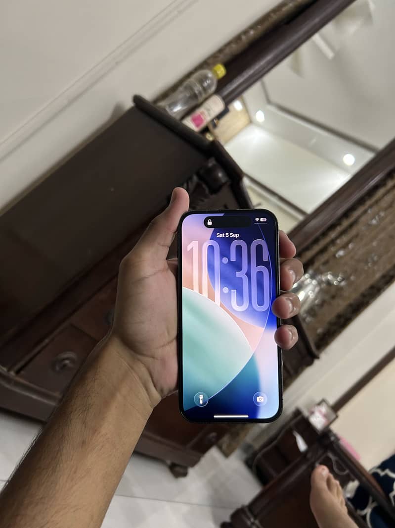iPhone 14 Pro 1