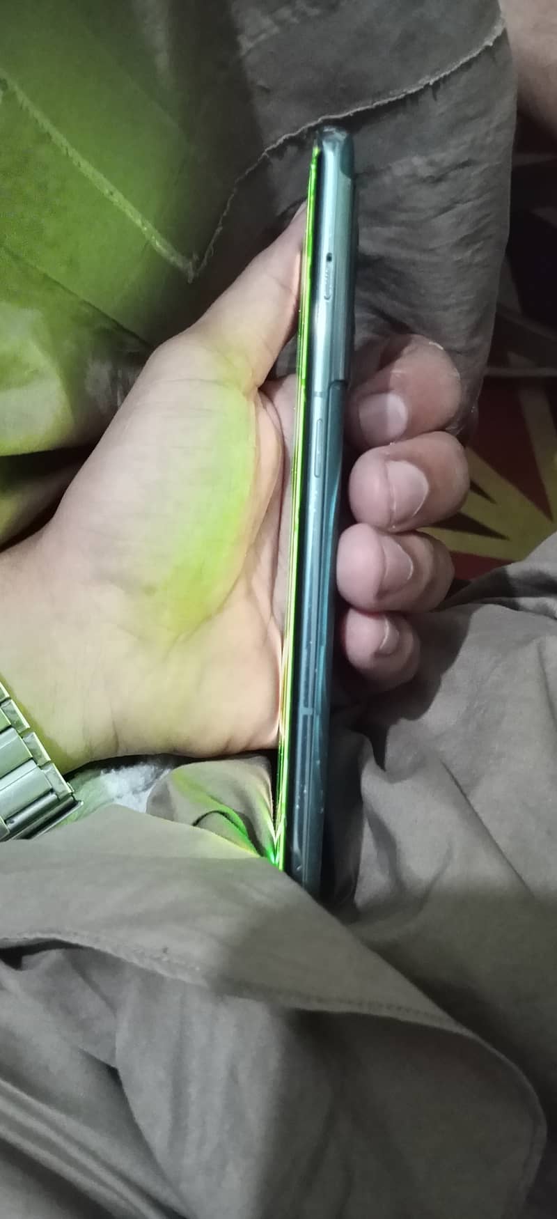 One Plus 10 Pro 4