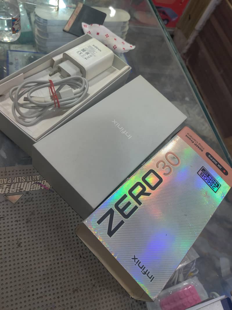Infinix Zero 30 3