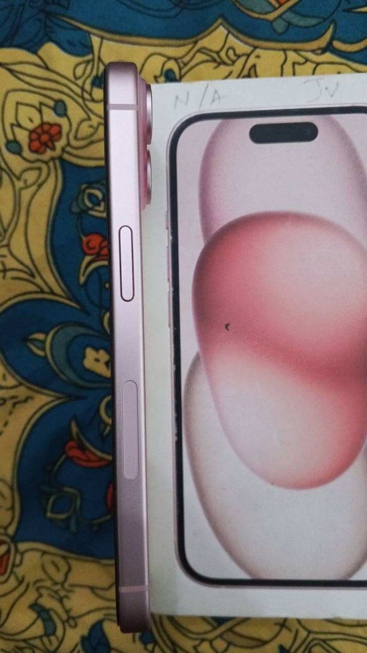 Apple iPhone 15 1