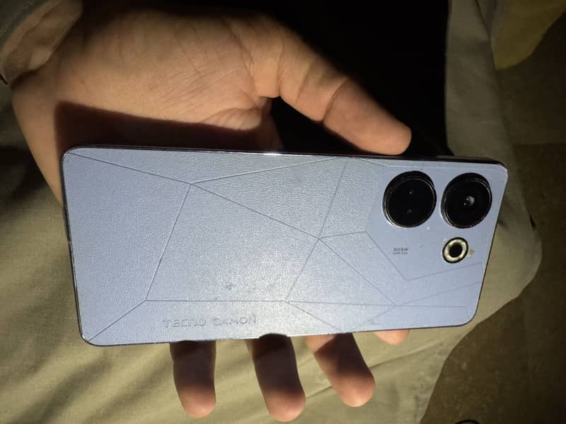 Tecno CAMON 20 3