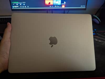 MacBook Pro 2020 | i7 | 32GB | 512GB SSD