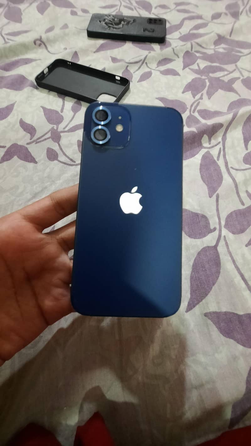 Apple iPhone 12 0