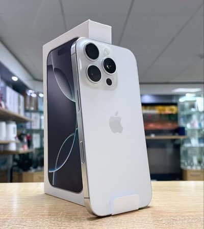 i Phone 8plus, 11,12,13,14,15 pro max on instalment Whatsap 3224144692