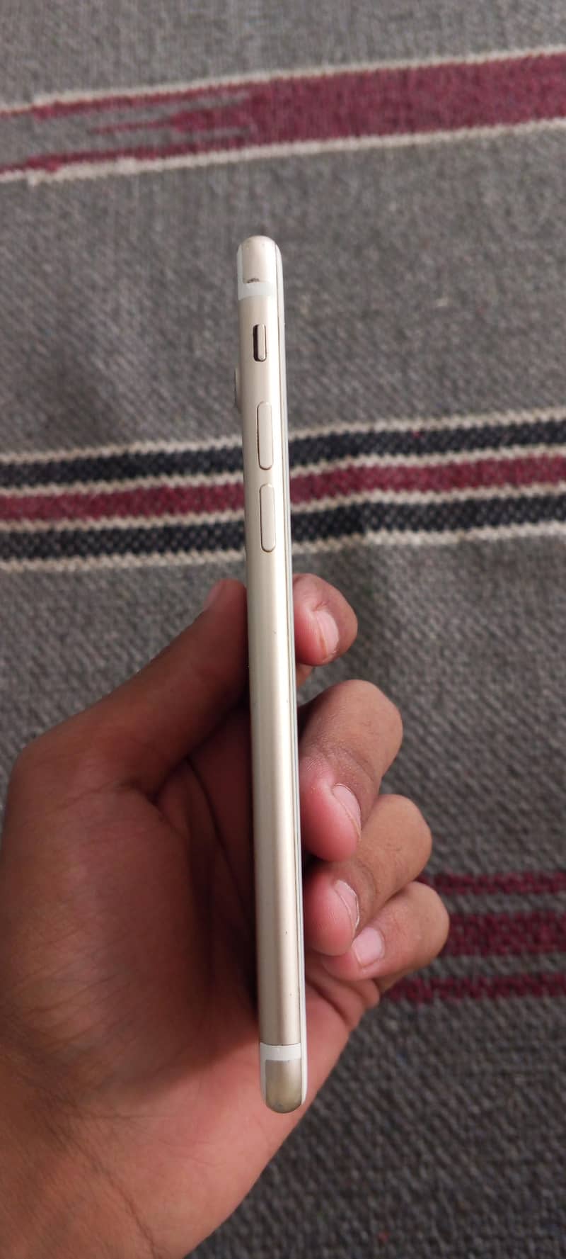 Apple iPhone 7 1