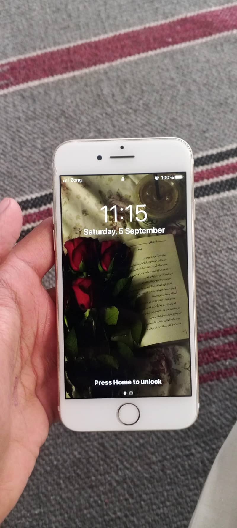 Apple iPhone 7 5